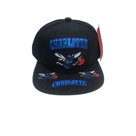 Mitchell & Ness Charlotte Hornets SnapBack Hat Cap - Picture 1 of 5